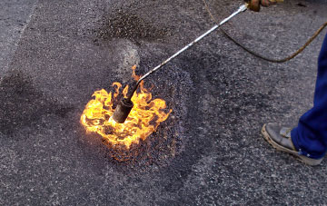 Winterbourne Gunner flat roofing repairs