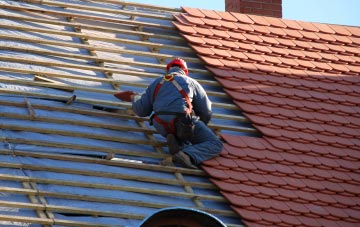 roof tiles Winterbourne Gunner, Wiltshire